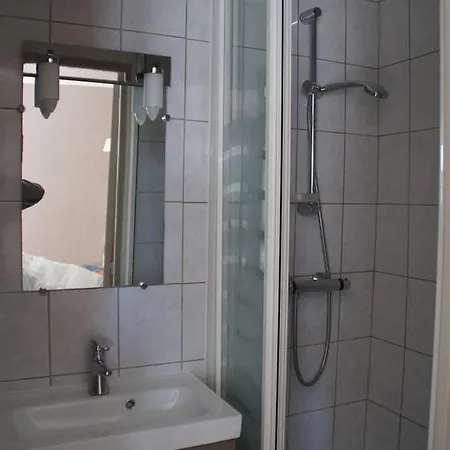 Hotell La Petite Cour Trouville-sur-mer